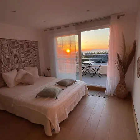 Superb Villa-hauteurs Bastia-heated Pool-view باستيا